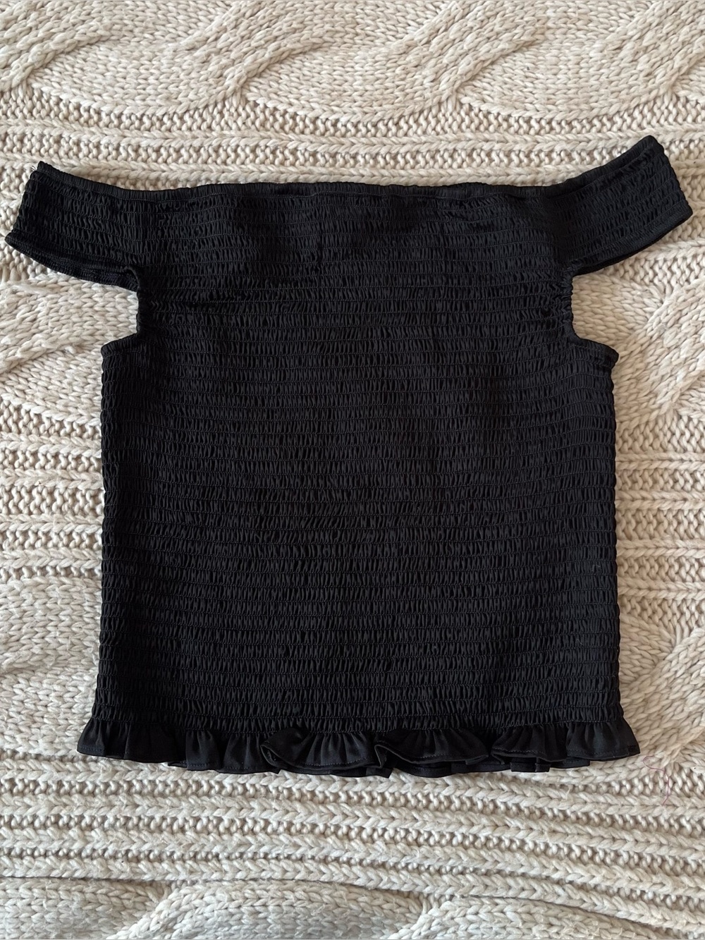 Wayf Smocked Off Shoulder Crop Top SZ S Black